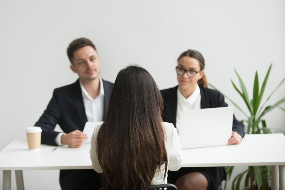 Ce înseamnă leasingul de personal și cum ajută companiile românești?