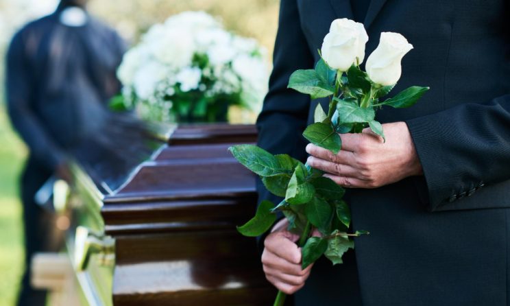 coroane funerare în București